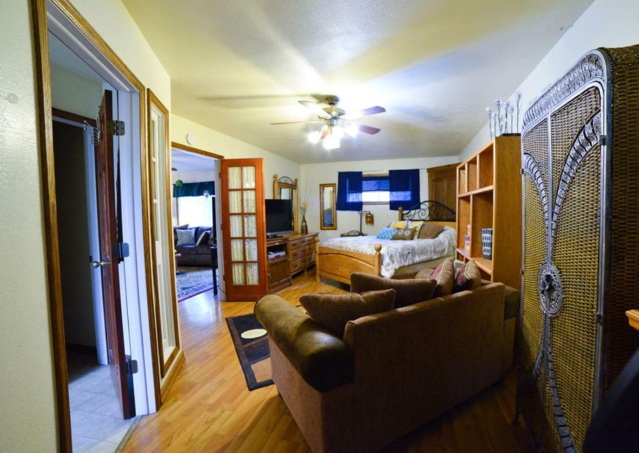 1729_Arborway Villa Colorado Springs Exterior photo